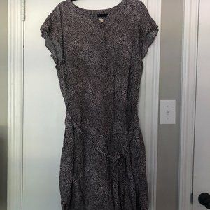 LOFT Size 20 t-shirt dress with belt